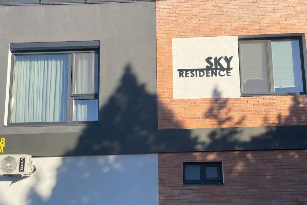 Sky Residence Airport Otopeni 12 Kültér fotó